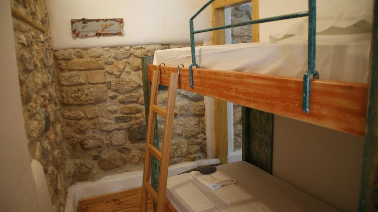 A Painter'S House In Plaka Apartman Athén Kültér fotó