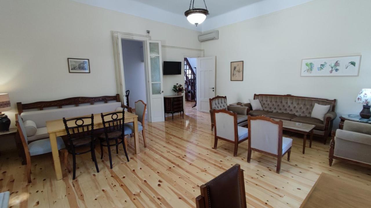 A Painter'S House In Plaka Apartman Athén Kültér fotó