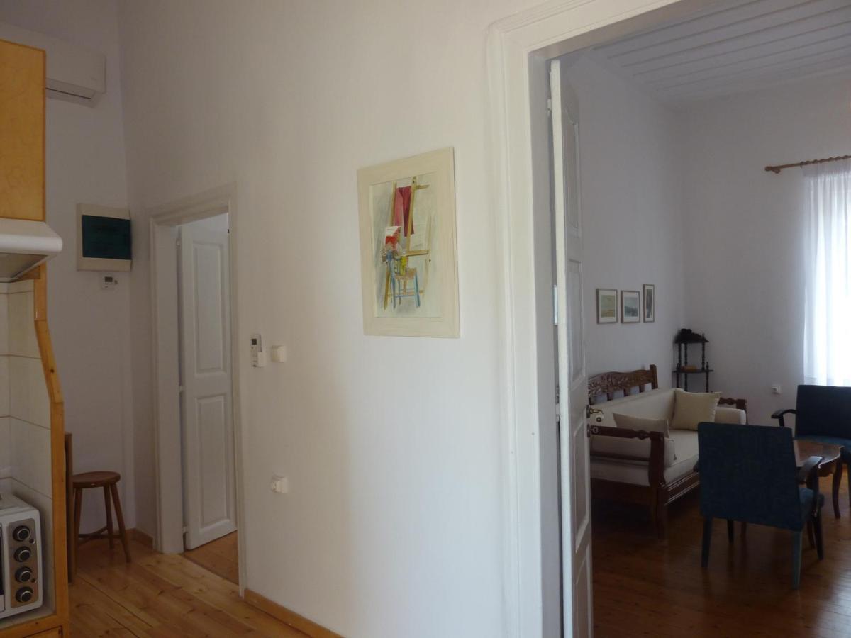 A Painter'S House In Plaka Apartman Athén Kültér fotó